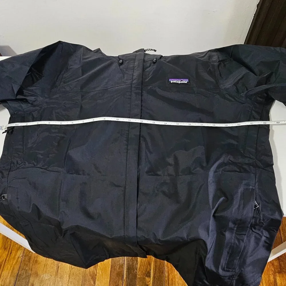 Patagonia Women's Torrentshell 3L Rain Jacket - Black - Size L - 85246 - Picture 7 of 9